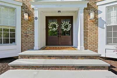 19 Quaker Hill Road, Stony Brook, NY 11790 - Photo 6