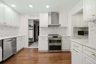 19 Quaker Hill Rd, Stony Brook, NY 11790 - Photo 16