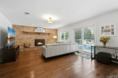 19 Quaker Hill Road, Stony Brook, NY 11790 - Photo 22