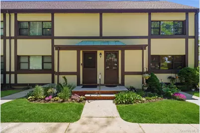 286 Cherry Valley Avenue #A2, Garden City, NY 11530 - Photo 1