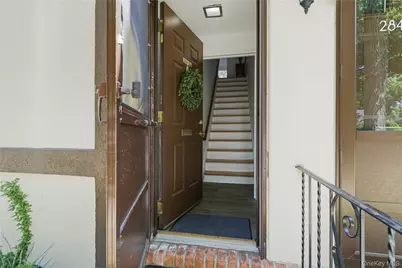 286 Cherry Valley Avenue #A2, Garden City, NY 11530 - Photo 6