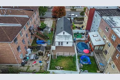 2738 Miles Avenue, Bronx, NY 10465 - Photo 22