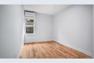 2738 Miles Avenue, Bronx, NY 10465 - Photo 12