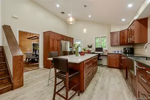 27 Ridge Dr E, Great Neck, NY 11021 - Photo 14