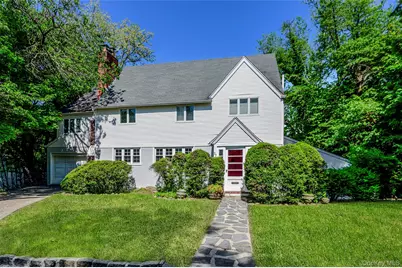 27 Ridge Drive E, Great Neck, NY 11021 - Photo 1