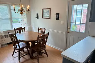 171 Locust St, Floral Park, NY 11001 - Photo 8