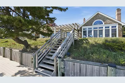 920 Cedar Point Drive E, Southold, NY 11971 - Photo 28
