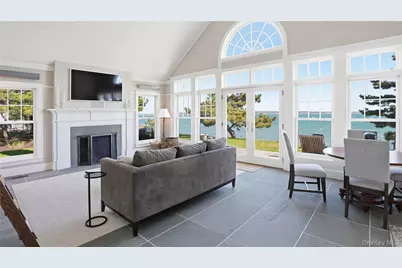 920 Cedar Point Drive E, Southold, NY 11971 - Photo 8