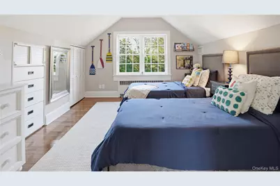 920 Cedar Point Drive E, Southold, NY 11971 - Photo 20