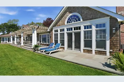 920 Cedar Point Drive E, Southold, NY 11971 - Photo 22