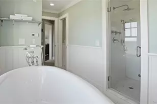 920 Cedar Point Dr E, Southold, NY 11971 - Photo 16