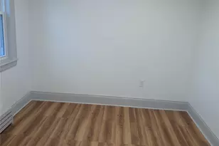 122-08 Hillside Ave., Richmond Hill, NY 11418 - Photo 6