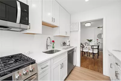 200 N Village Avenue #A3, Rockville Centre, NY 11570 - Photo 20