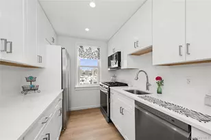 200 N Village Ave, Rockville Centre, NY 11570 - Photo 18