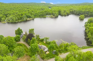 122 Dutchess Dr, Holmes, NY 12531 - Photo 2