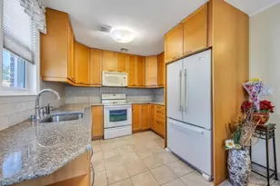 2625 Cypress Ave, East Meadow, NY 11554 - Photo 16