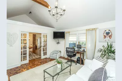 24 Maple Avenue, Sea Cliff, NY 11579 - Photo 16