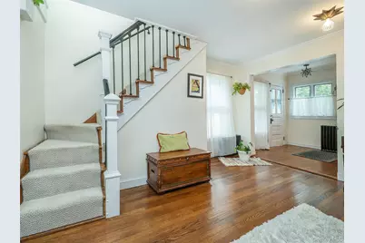 24 Maple Avenue, Sea Cliff, NY 11579 - Photo 6