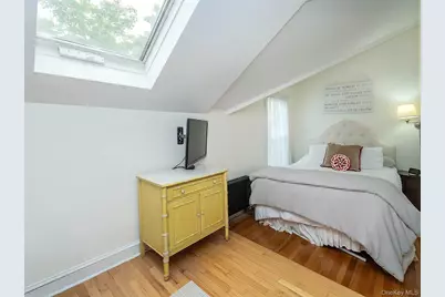 24 Maple Avenue, Sea Cliff, NY 11579 - Photo 26