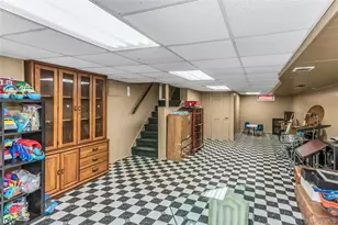 57 Joyce Rd, Plainview, NY 11803 - Photo 18