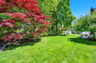21 Hobson Ave, Saint James, NY 11780 - Photo 34