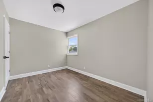 260 Lake Dr, Patchogue, NY 11772 - Photo 26