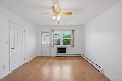 11 Toehee Place #2B, Islip, NY 11715 - Photo 12