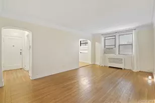 7 Greenridge Ave, White Plains, NY 10605 - Photo 4