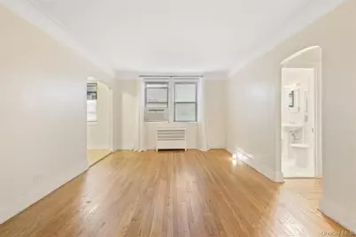 7 Greenridge Avenue #A7, White Plains, NY 10605 - Photo 6