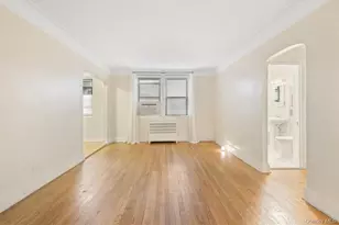 7 Greenridge Ave, White Plains, NY 10605 - Photo 6