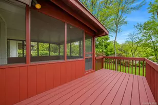 44 MacKay Dr, Hauppauge, NY 11788 - Photo 12