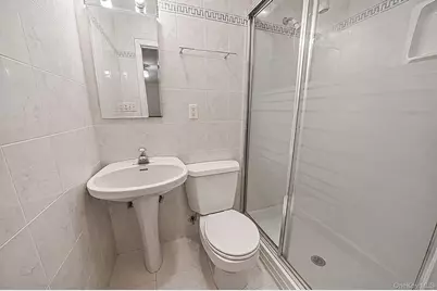44 Mackay Drive, Hauppauge, NY 11788 - Photo 20