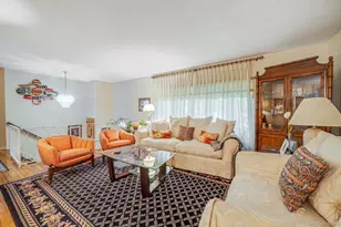 44 MacKay Dr, Hauppauge, NY 11788 - Photo 22