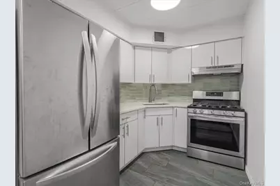 139-35 35th Avenue #3B, Flushing, NY 11354 - Photo 2