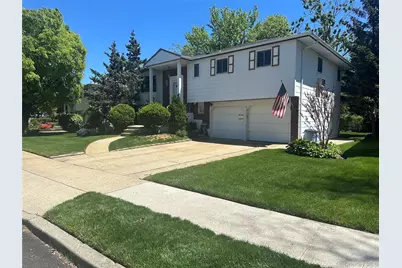 776 Bunker Road, Woodmere, NY 11581 - Photo 2