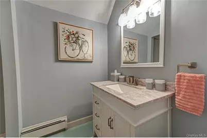 38 Shinnecock Lane, East Islip, NY 11730 - Photo 26