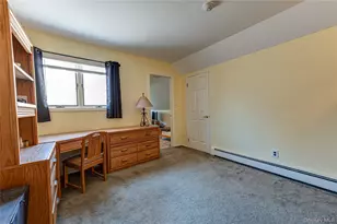 38 Shinnecock Ln, East Islip, NY 11730 - Photo 24
