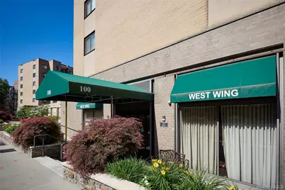 100 E Hartsdale Avenue #4DW, Hartsdale, NY 10530 - Photo 2
