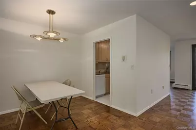 100 E Hartsdale Avenue #4DW, Hartsdale, NY 10530 - Photo 6