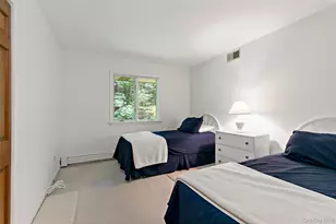 2425 Evergreen St, Yorktown Heights, NY 10598 - Photo 20