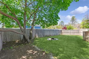 762 Bourdois Ave, Bellport, NY 11713 - Photo 22