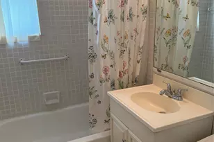 270-08 81st Ave, Floral Park, NY 11040 - Photo 16