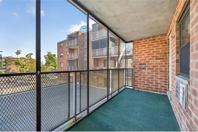 100 Clinton Avenue #2Y, Mineola, NY 11501 - Photo 18