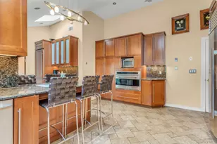 78 Chestnut St, Glen Cove, NY 11542 - Photo 10