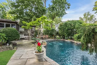 78 Chestnut Street, Glen Cove, NY 11542 - Photo 18
