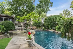 78 Chestnut St, Glen Cove, NY 11542 - Photo 18