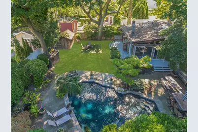 78 Chestnut Street, Glen Cove, NY 11542 - Photo 22