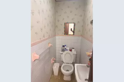 10522 Jamaica Avenue, Richmond Hill, NY 11418 - Photo 6