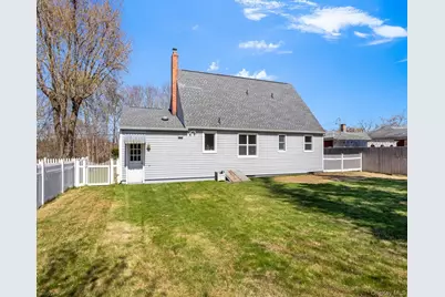 27 (Aka 630) Madison Street, Greenport, NY 11944 - Photo 10