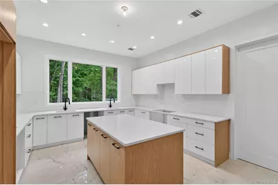 6 San Antonio Circle #102, Monroe, NY 10950 - Photo 22